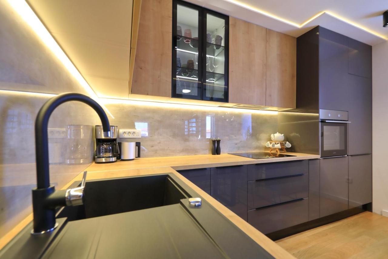 Penthouse Diem - Private Pool With Sea View Zadar Luaran gambar