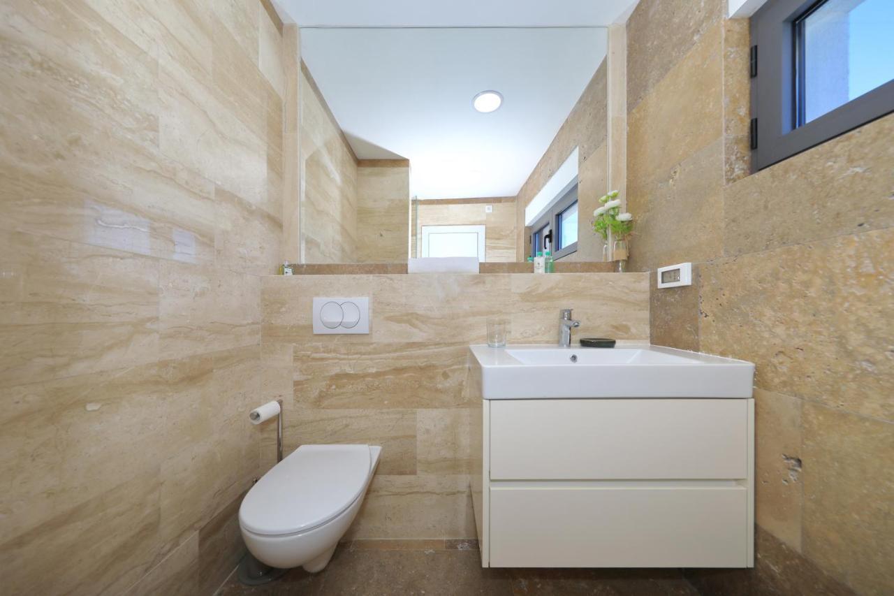 Penthouse Diem - Private Pool With Sea View Zadar Luaran gambar
